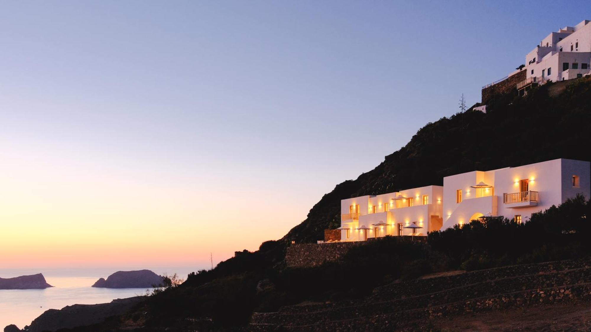 Odyssey Rock Milos Sunset Suites Plaka  Esterno foto